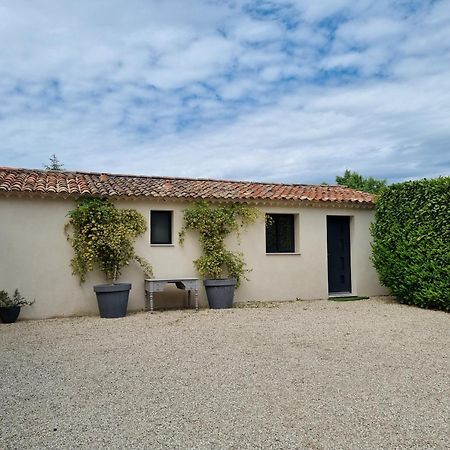 Petit Nid Douillet En Luberon Avec Spa Ansouis Zewnętrze zdjęcie